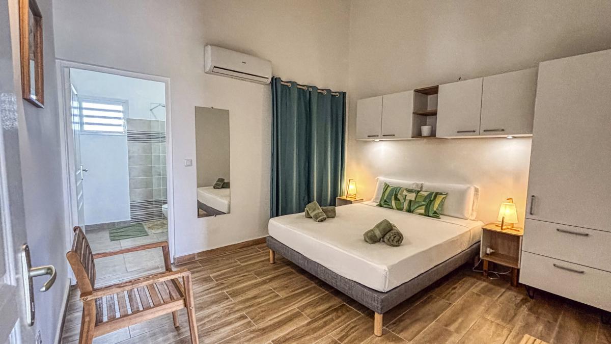 13.Location villa piscine Marie Galante Guadeloupe_Chambre 1